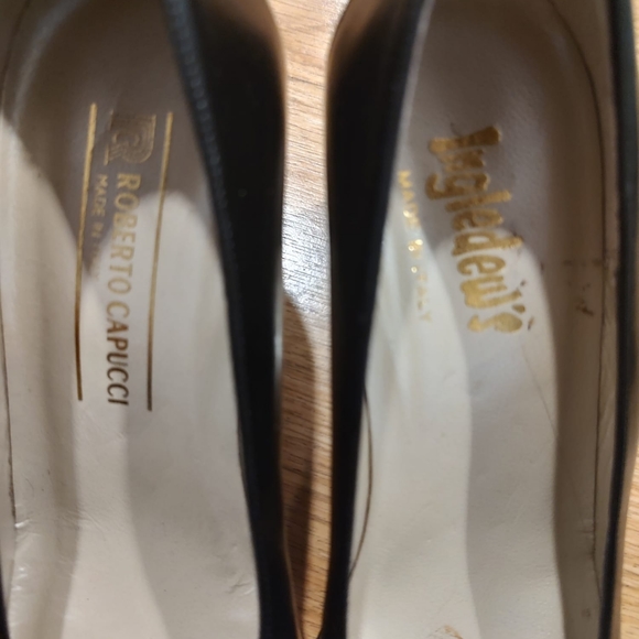 Roberto Capucci-Ingledew's Sz 7B - Picture 2 of 4